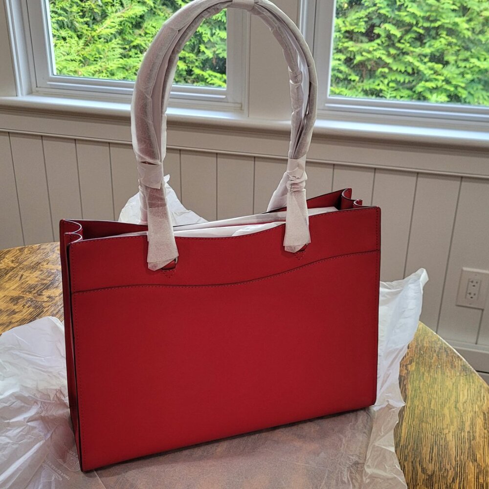 Dark Raspberry Jet Set Travel Large Saffiano Leather Tote Bag. Michael Kors. New - Picture 6 of 10